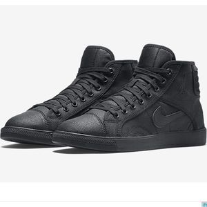 Jordan Sky High OG Triple Black sneakers